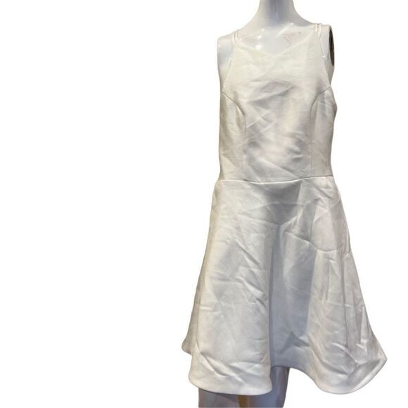 Shilla The Label White Dolce Strap Dress Sz. L NWT - Picture 1 of 4